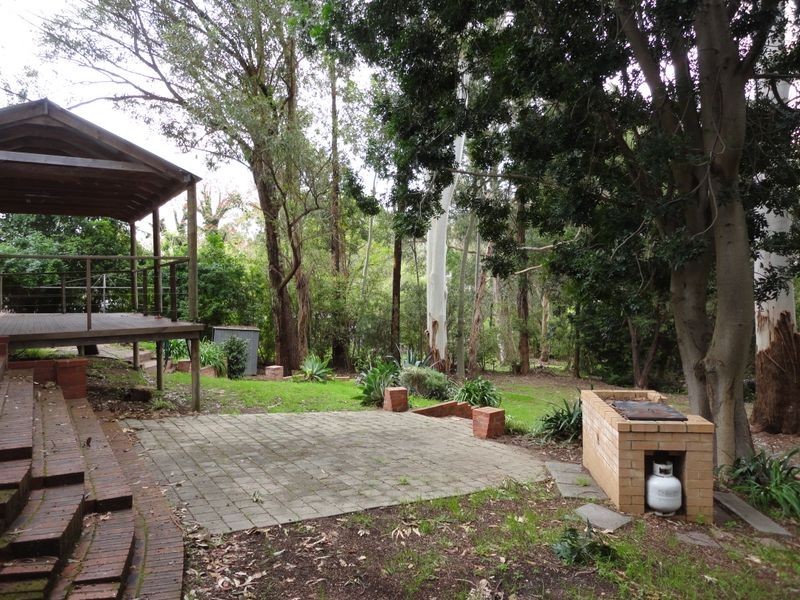 26 Kimbarlee Way, Lesmurdie WA 6076