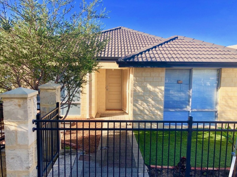 83 Berkshire Road, Forrestfield WA 6058