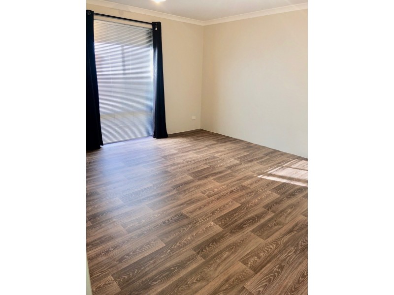 83 Berkshire Road, Forrestfield WA 6058