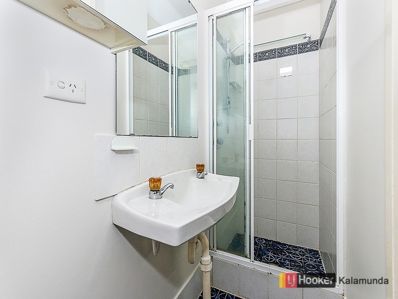 11 Agati Place, Forrestfield WA 6058