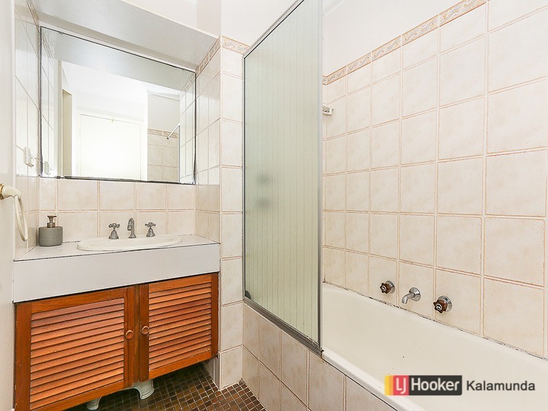 11 Agati Place, Forrestfield WA 6058