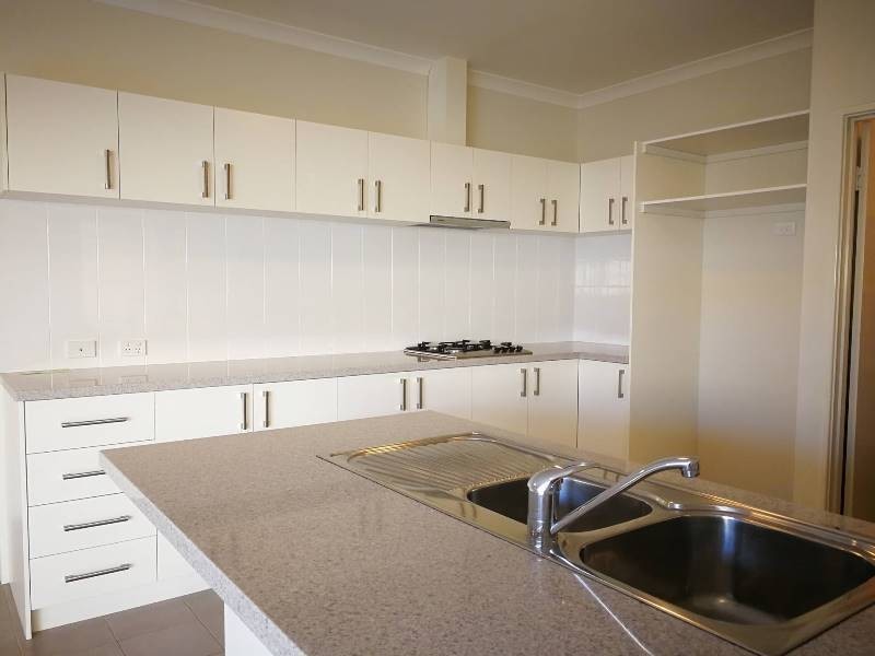 1 Melita Drive, Helena Valley WA 6056