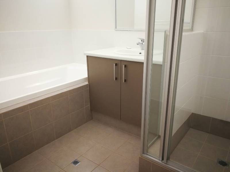 1 Melita Drive, Helena Valley WA 6056