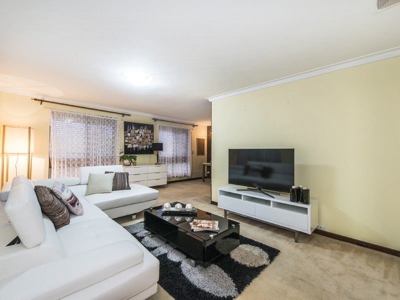 75 Cyril Road, High Wycombe WA 6057