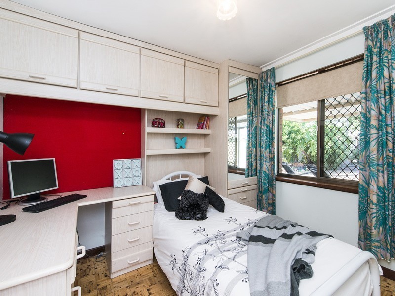 75 Cyril Road, High Wycombe WA 6057