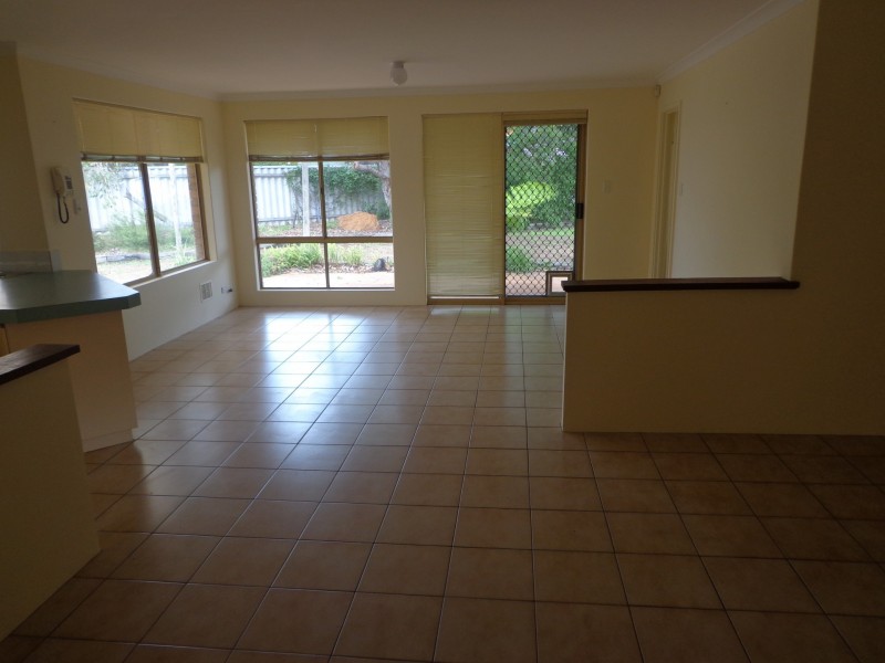 7 Phillip Grove, Kalamunda WA 6076