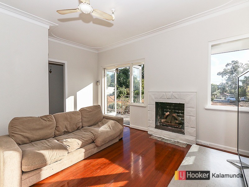 181 Canning Road, Kalamunda WA 6076