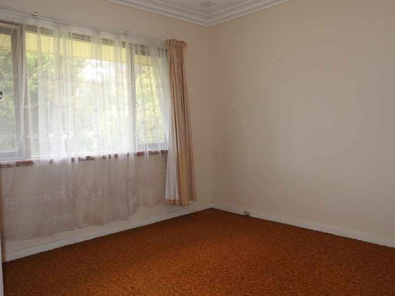 25 East Terrace, Kalamunda WA 6076