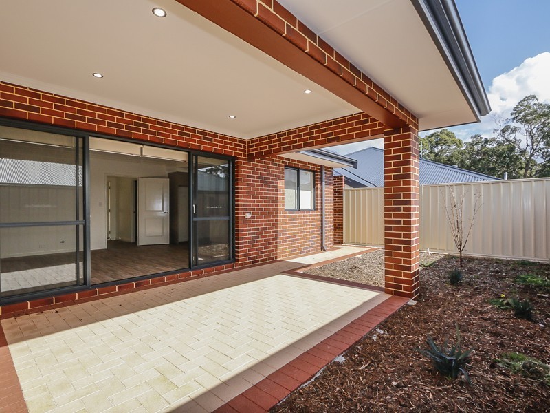 Unit 3/14 Brooks Street, Kalamunda WA 6076