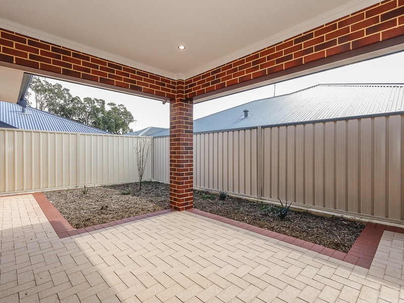 Unit 3/14 Brooks Street, Kalamunda WA 6076