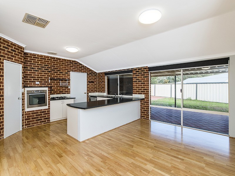 5 Glen Ross Chase, Jane Brook WA 6056