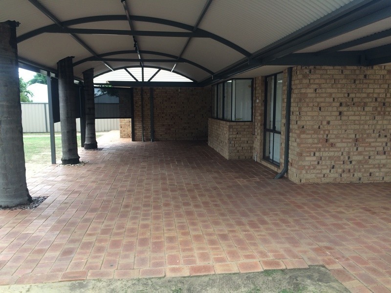 6 Tull Court, High Wycombe WA 6057