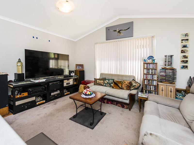 57/597 Kalamunda Road, High Wycombe WA 6057