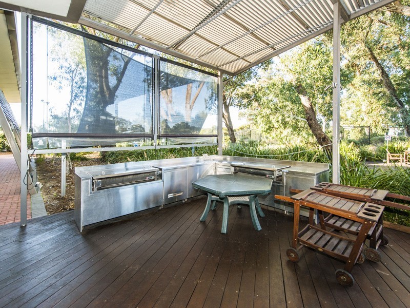 57/597 Kalamunda Road, High Wycombe WA 6057