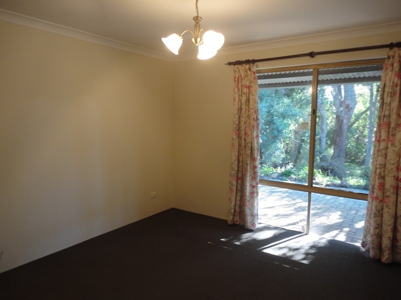 9 Landers Road, Lesmurdie WA 6076