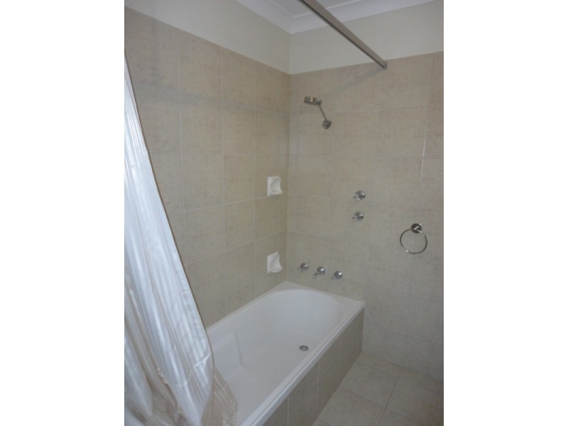 9 Landers Road, Lesmurdie WA 6076