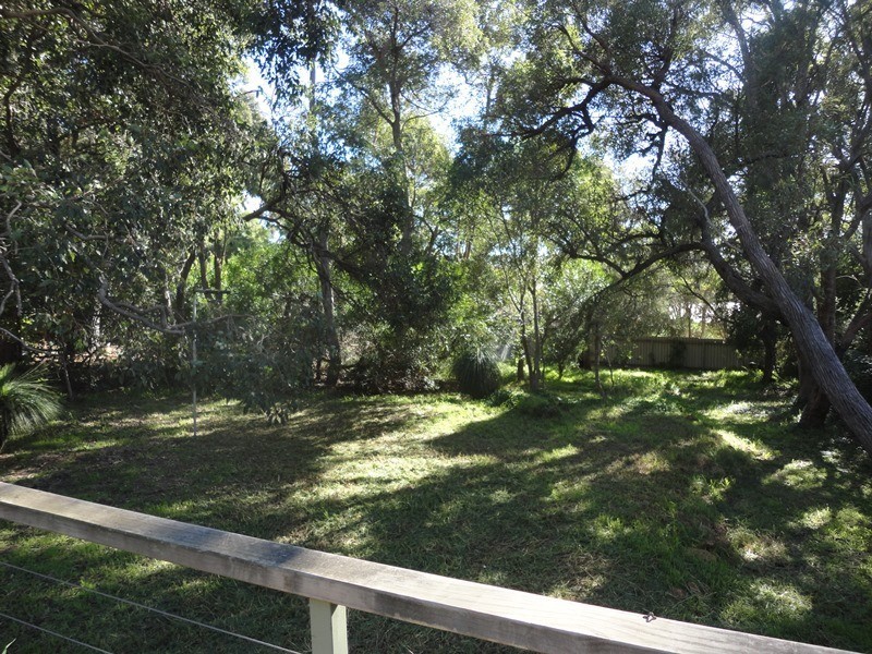 9 Landers Road, Lesmurdie WA 6076