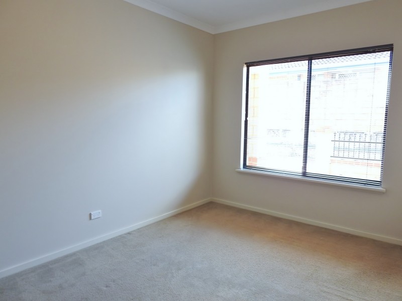 3/15 Heath Road, Kalamunda WA 6076