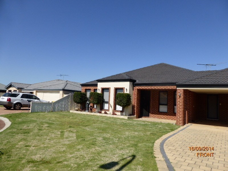 5 Copper Lane, Wattle Grove WA 6107