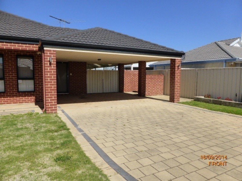 5 Copper Lane, Wattle Grove WA 6107