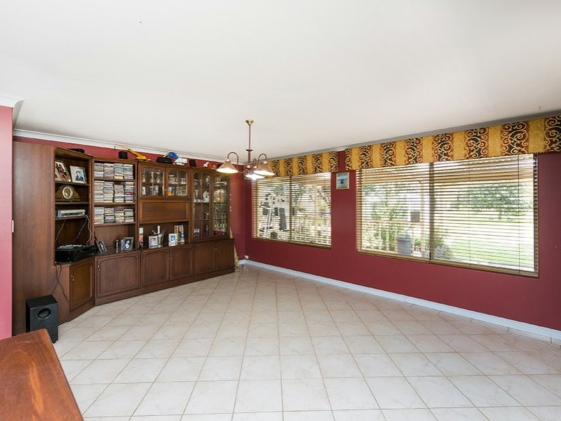 5 Hobbit Glade, Mundaring WA 6073