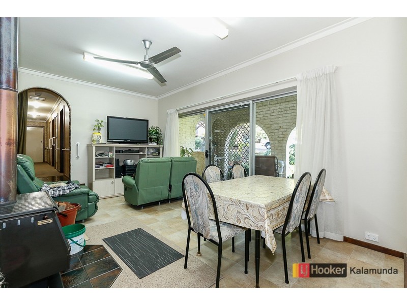 19 Bowtell Road, Lesmurdie WA 6076