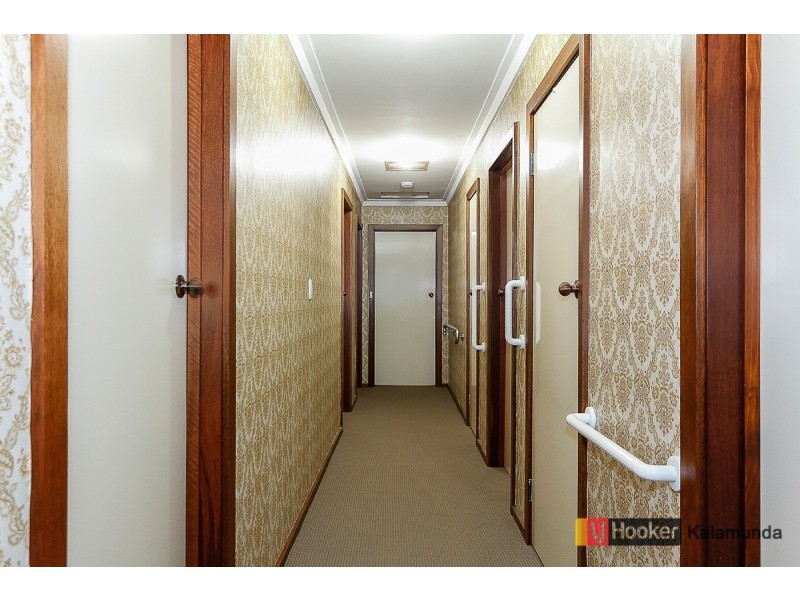 19 Bowtell Road, Lesmurdie WA 6076