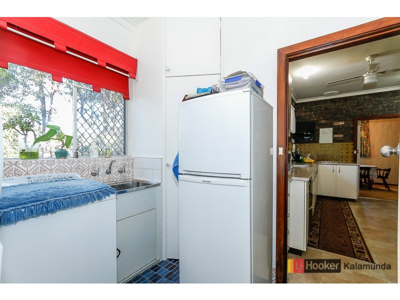 19 Bowtell Road, Lesmurdie WA 6076