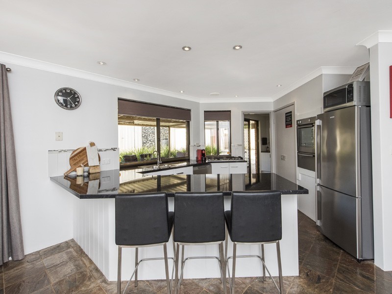 124 Newburn Road, High Wycombe WA 6057