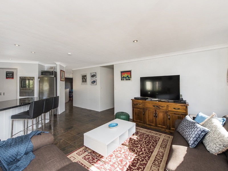 124 Newburn Road, High Wycombe WA 6057