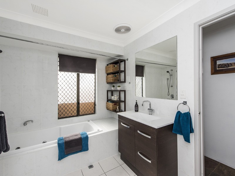 124 Newburn Road, High Wycombe WA 6057