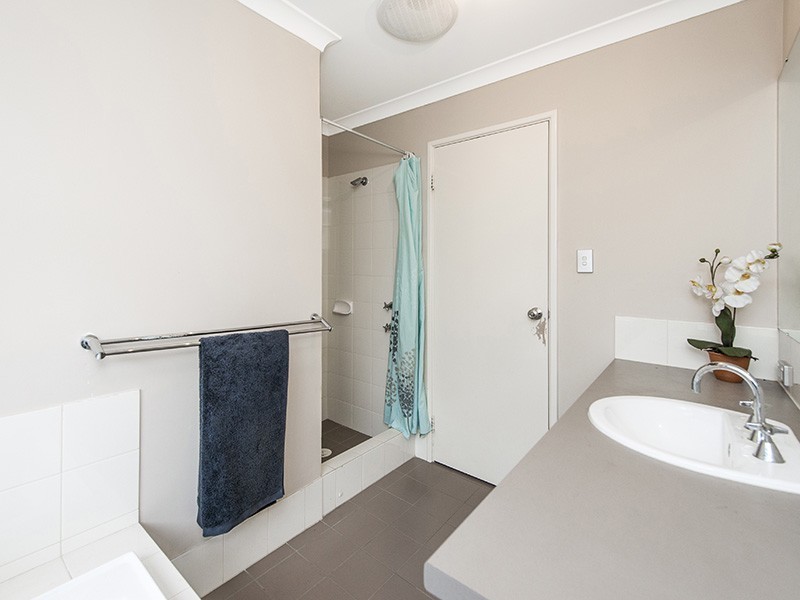 13 Gully Close, High Wycombe WA 6057