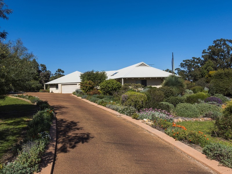 40 Maud Road, Maida Vale WA 6057