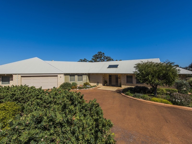 40 Maud Road, Maida Vale WA 6057