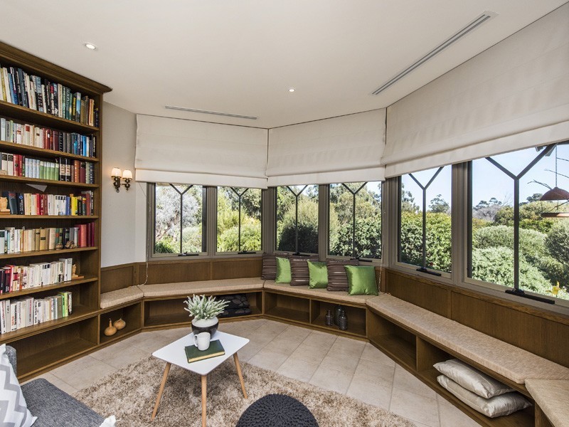 40 Maud Road, Maida Vale WA 6057