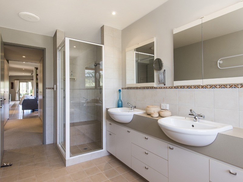 40 Maud Road, Maida Vale WA 6057