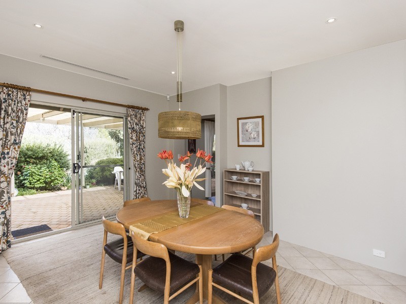 40 Maud Road, Maida Vale WA 6057