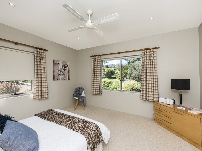 40 Maud Road, Maida Vale WA 6057