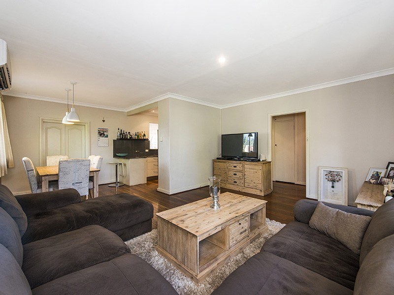 16 Edney Road, High Wycombe WA 6057