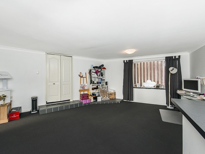 16 Edney Road, High Wycombe WA 6057