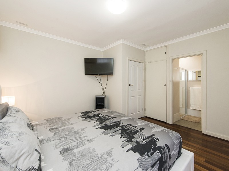 16 Edney Road, High Wycombe WA 6057