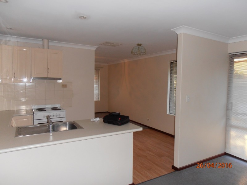 4 Rangeview Road, Bellevue WA 6056