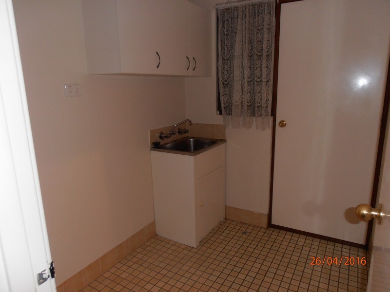 4 Rangeview Road, Bellevue WA 6056