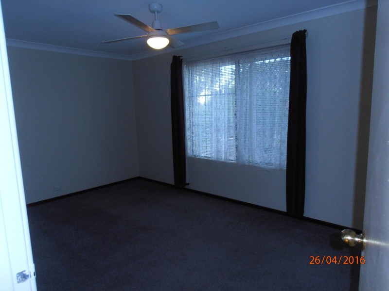 4 Rangeview Road, Bellevue WA 6056