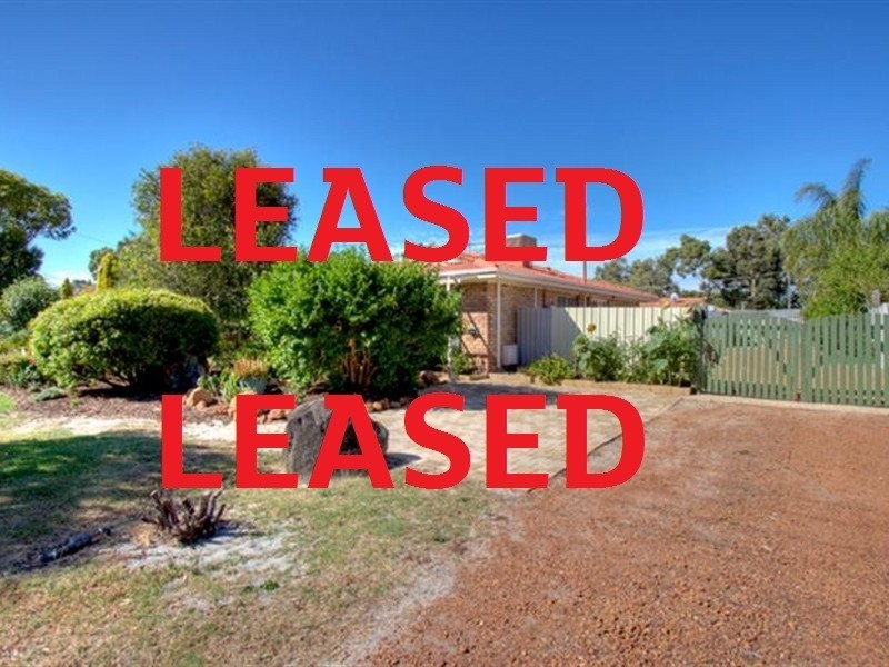8 Larch Place, Forrestfield WA 6058