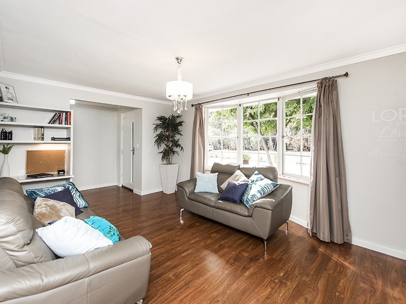 7 Guppy Road, Kalamunda WA 6076