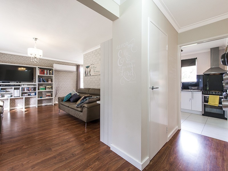 7 Guppy Road, Kalamunda WA 6076