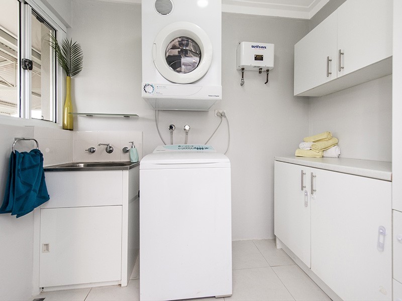 7 Guppy Road, Kalamunda WA 6076