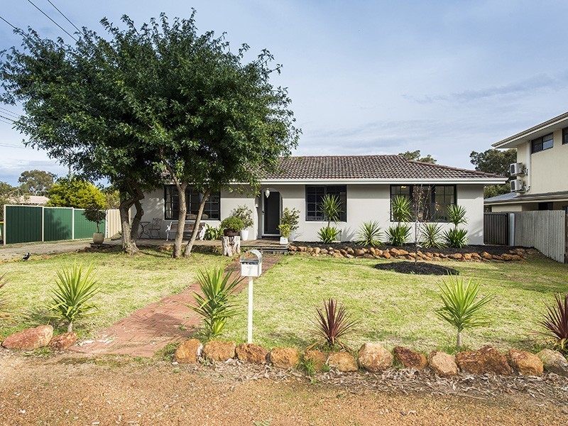 7 Guppy Road, Kalamunda WA 6076