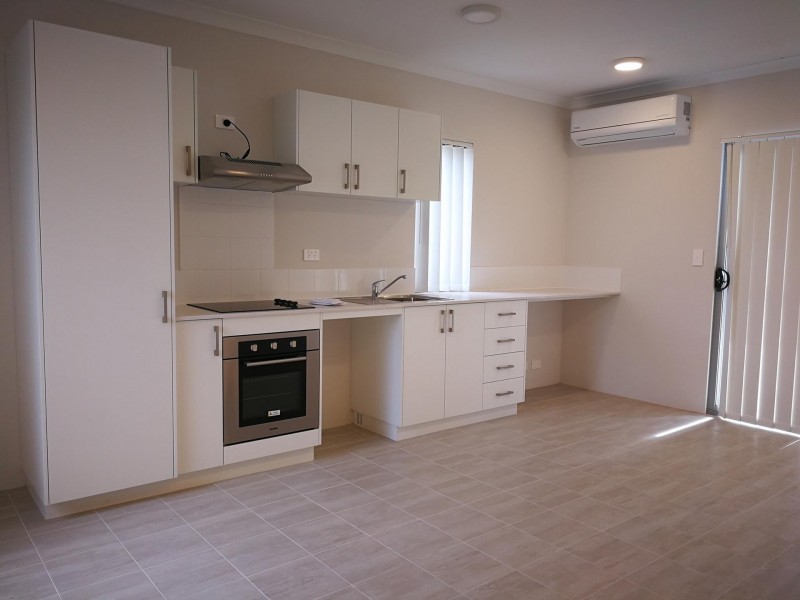 2/1 Bluebell Avenue, High Wycombe WA 6057